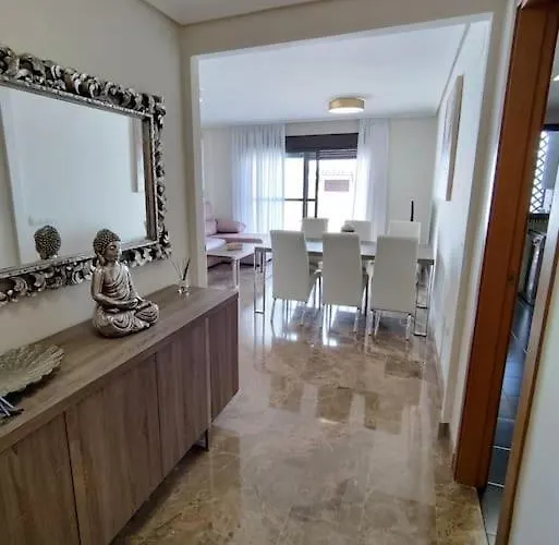 Full With Private Pool דירה *